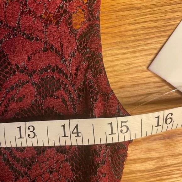 Design Lab Lace Dress - Size Small - Picture 16 of 16